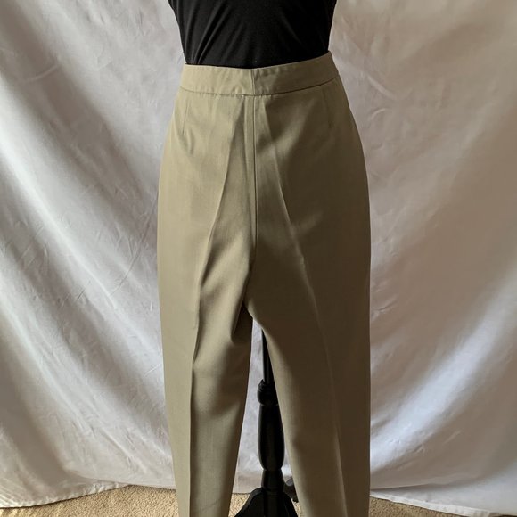 Kasper Woman's Pants Suit, Size 6, Tan - Picture 7 of 8